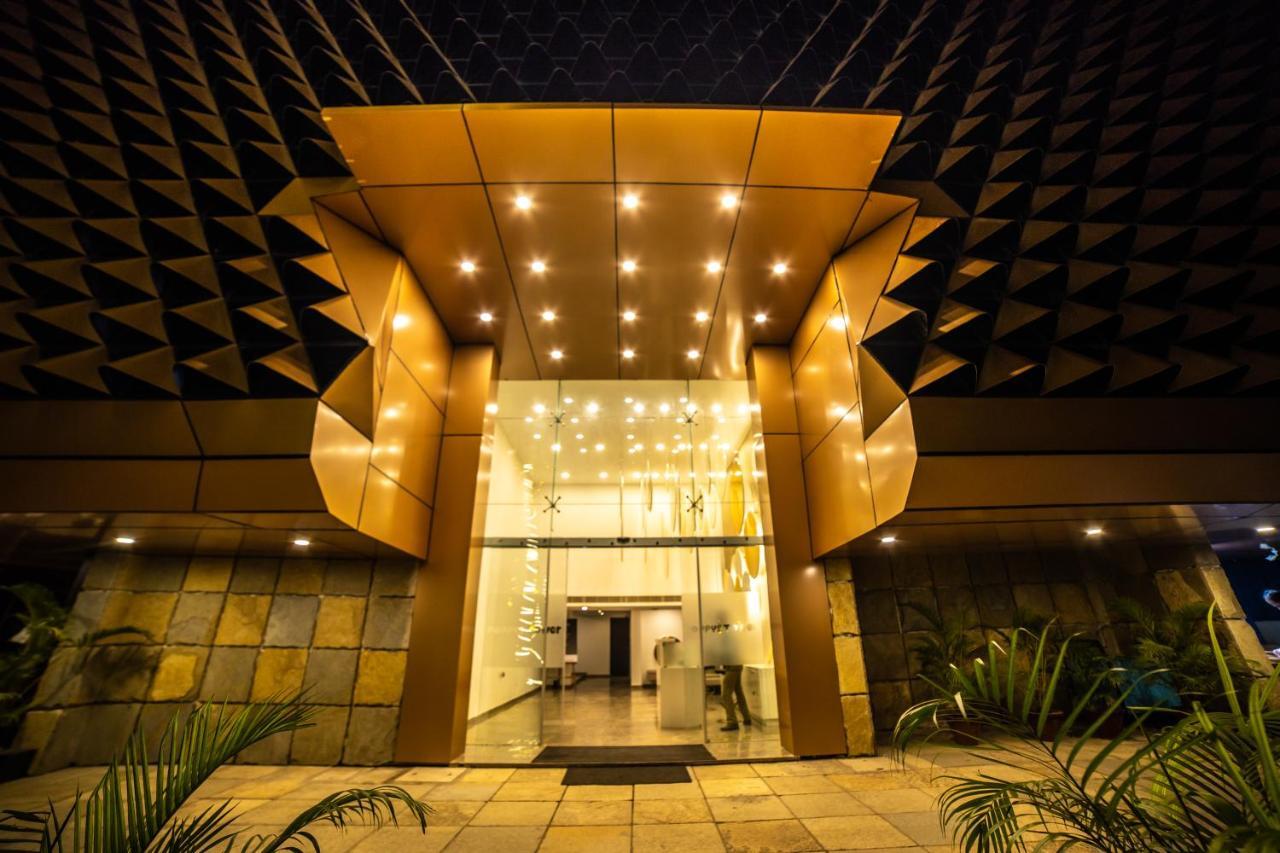 Poppys Tower Hotel Coimbatore Exterior photo